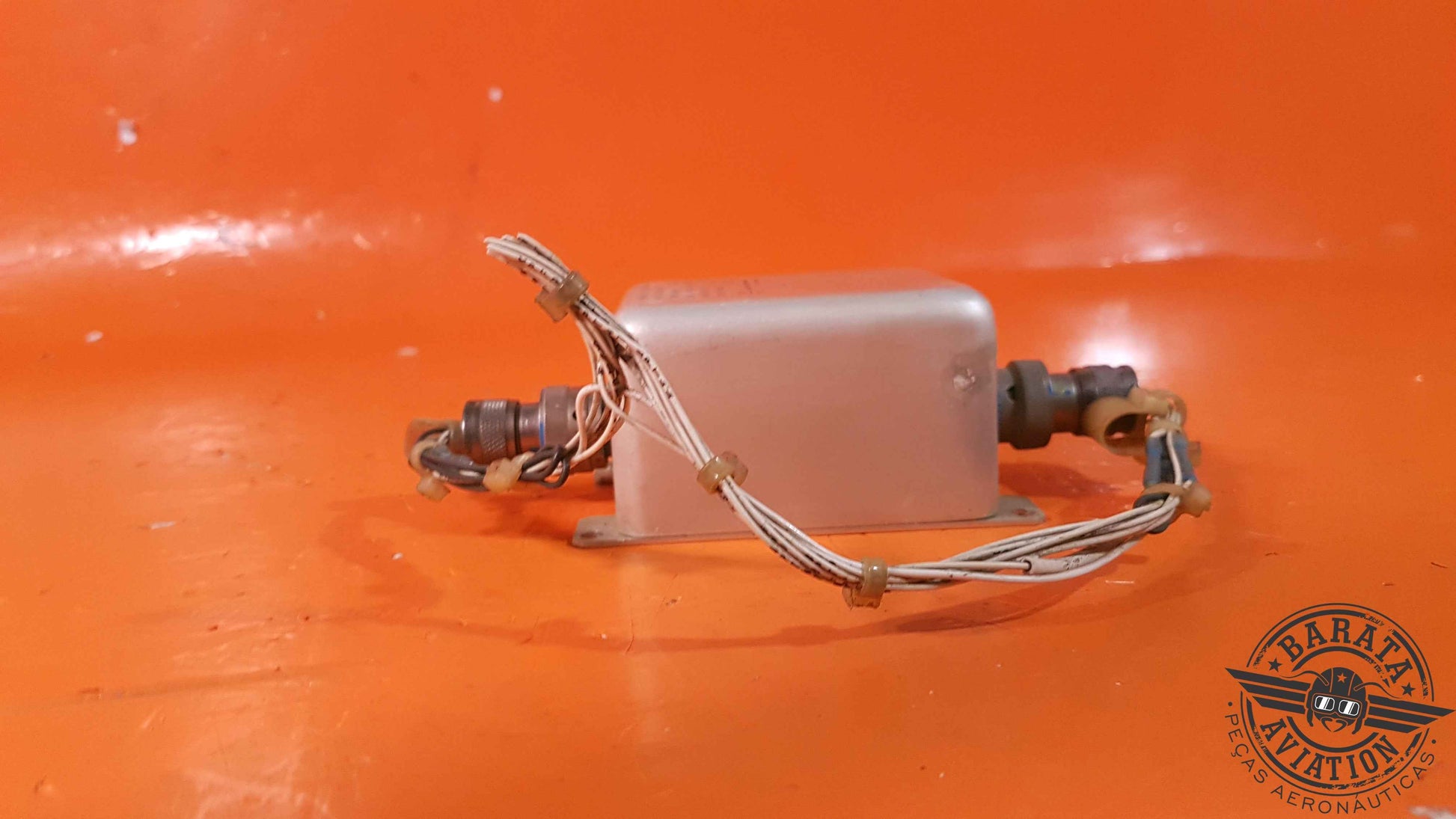 1863-1  Avtech Monitor Dual Battery Temp  28 VDC