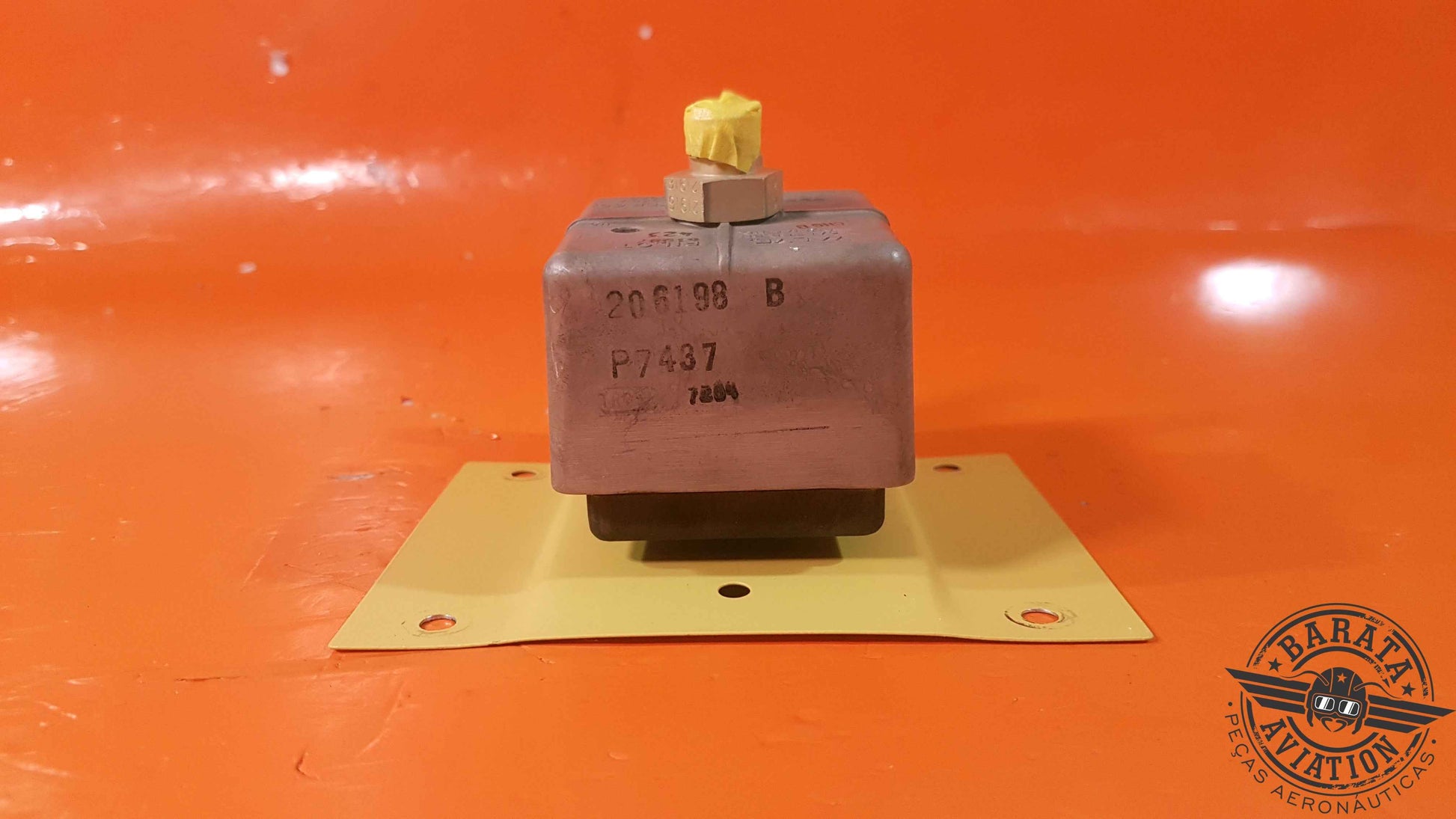 61087   J.C Carter Pilot Fuel Tank Valve