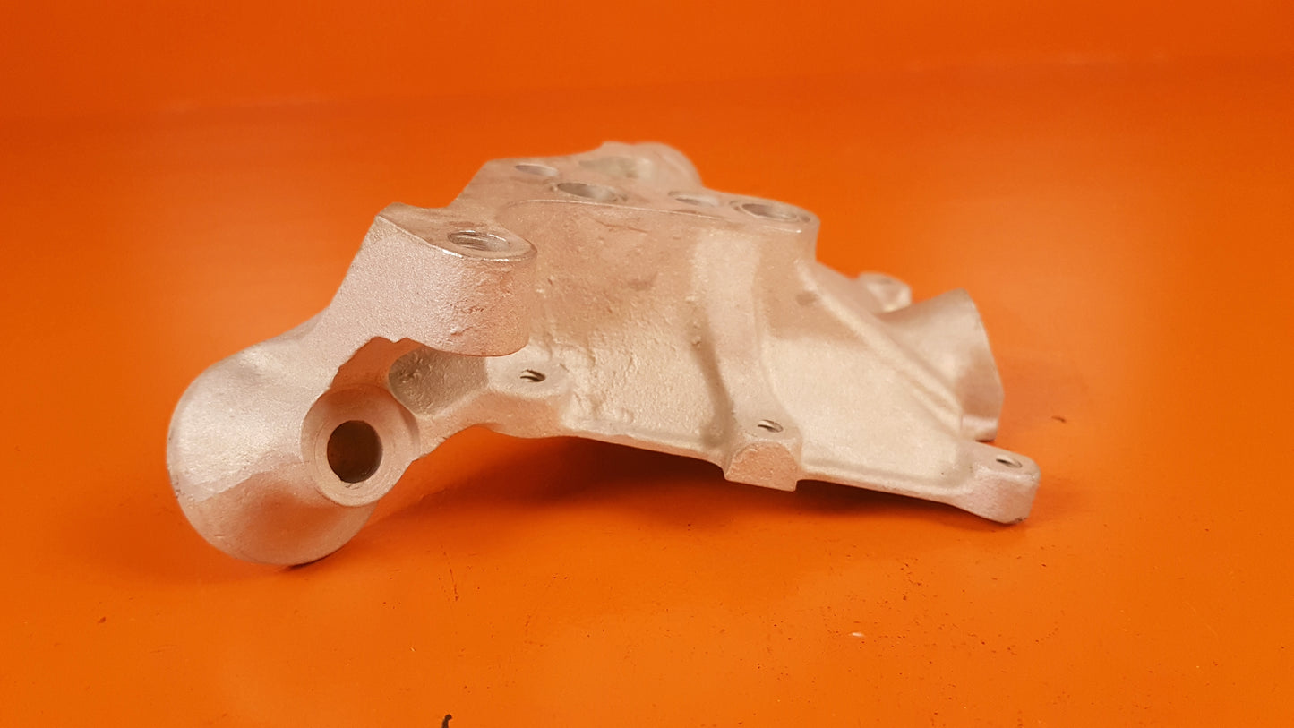 641895 Continental L/H Bracket