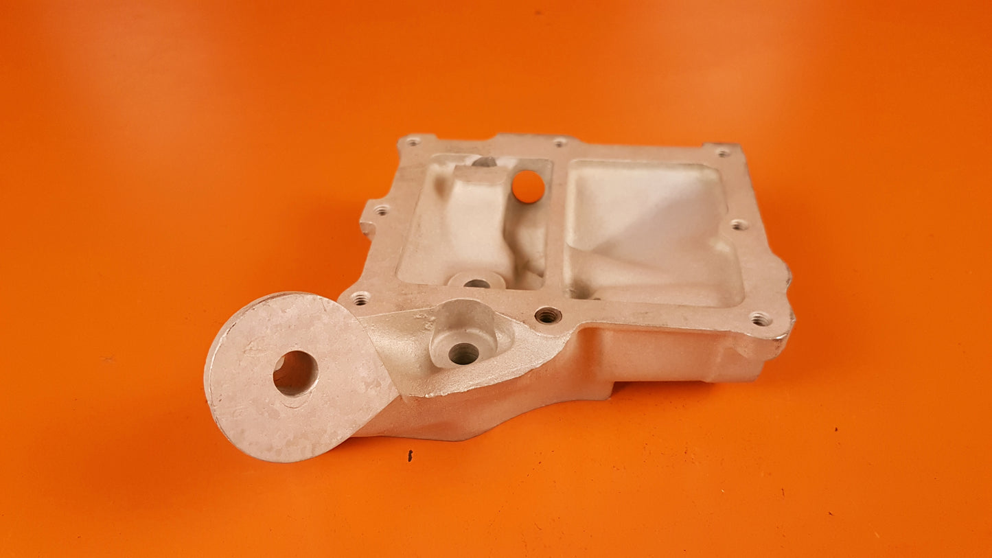 641895 Continental L/H Bracket