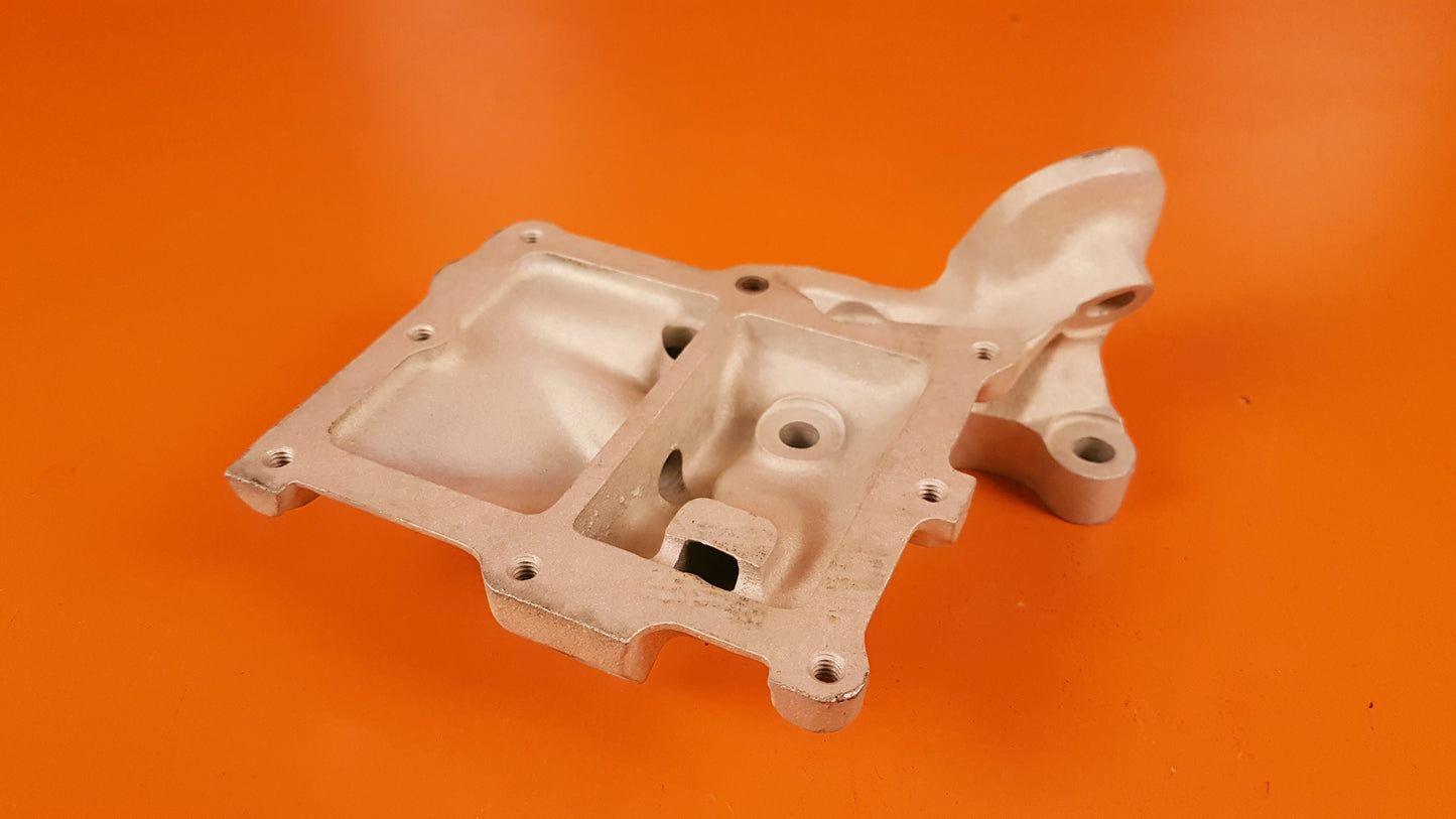 641895 Continental L/H Bracket