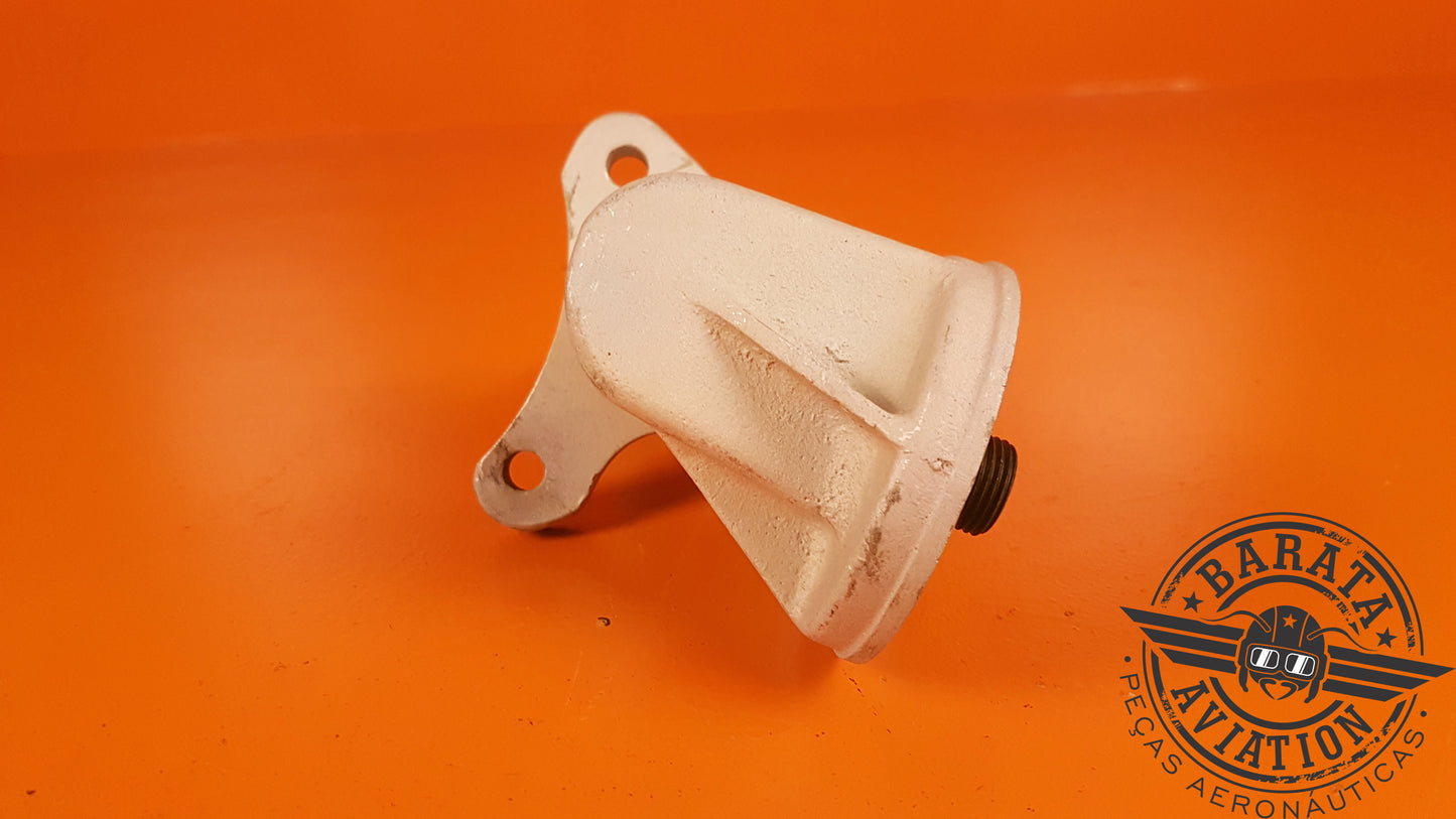 641640 Continental  R/H Oil Filter Adapter