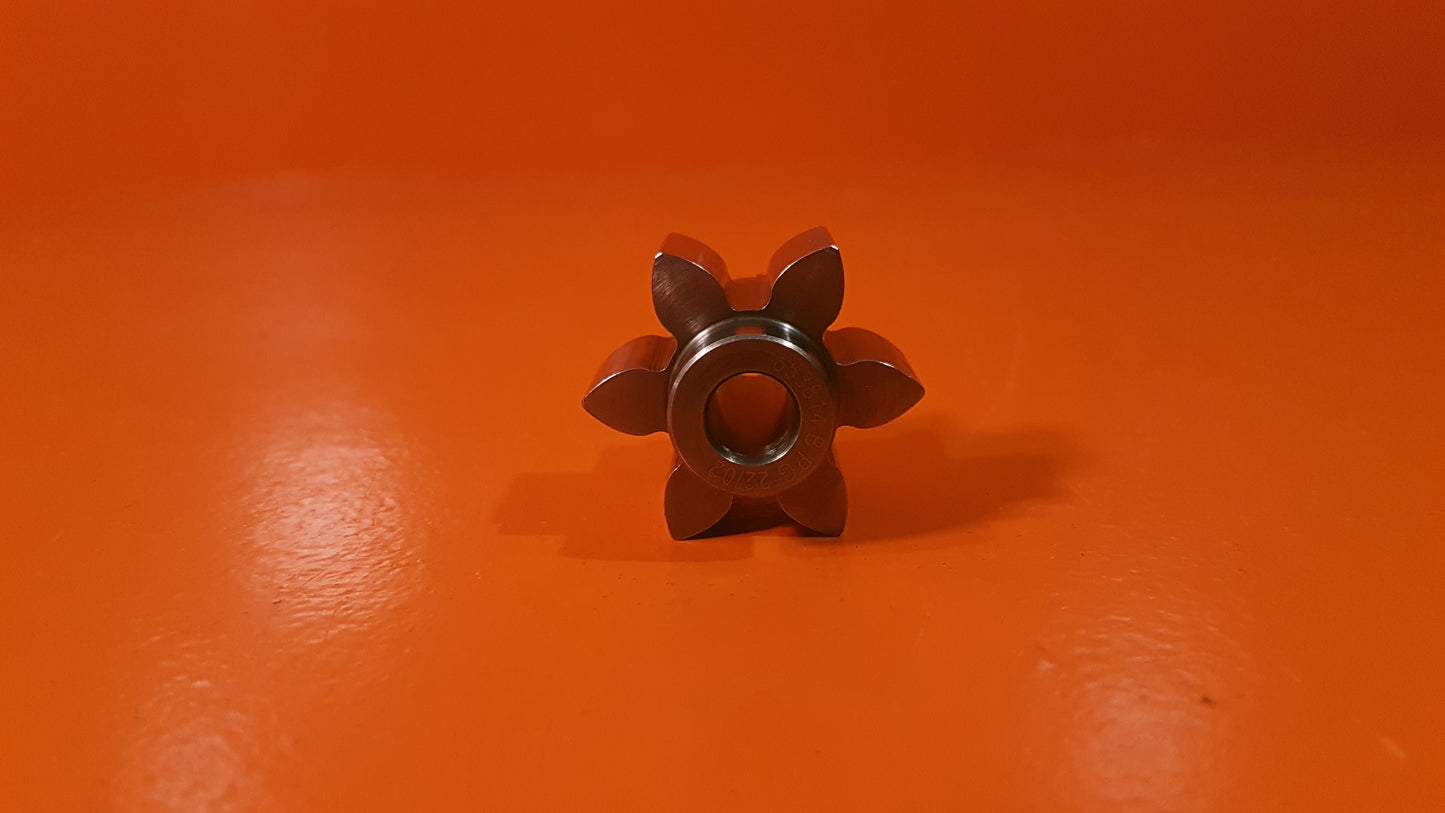 653814 Continental R/H Oil Pump Gear