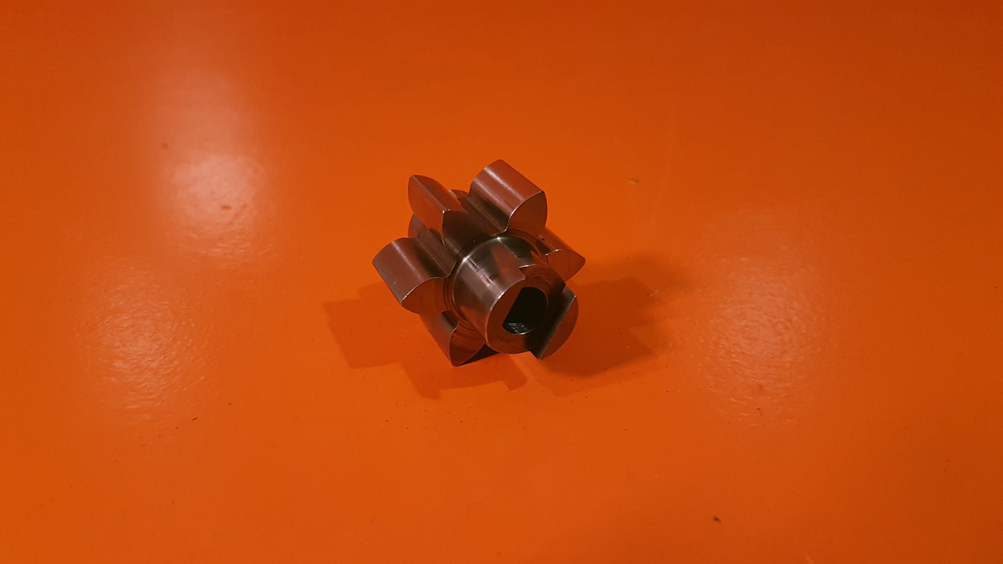 653814 Continental R/H Oil Pump Gear