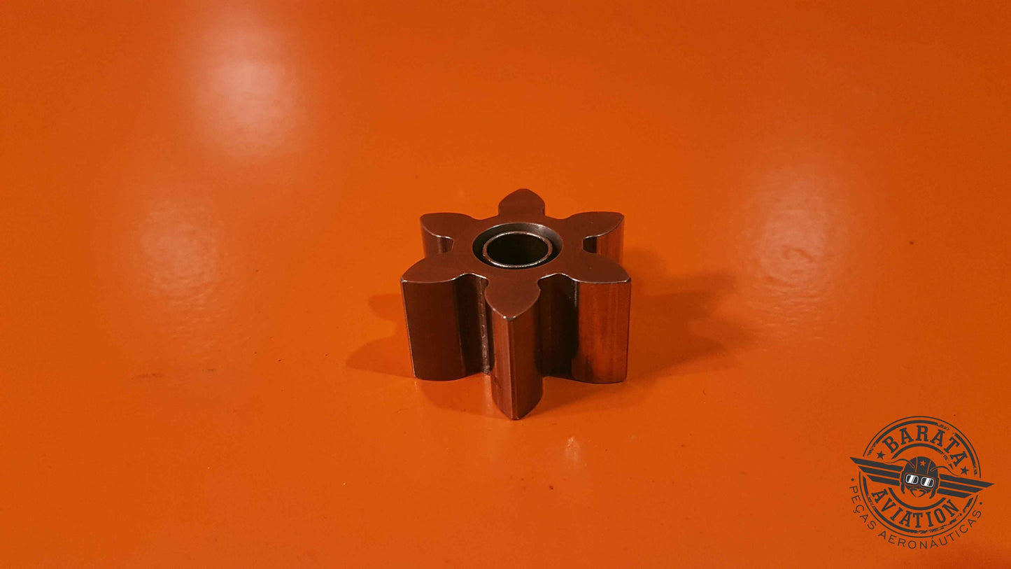633630 Continental  R/H Oil Pump Gear