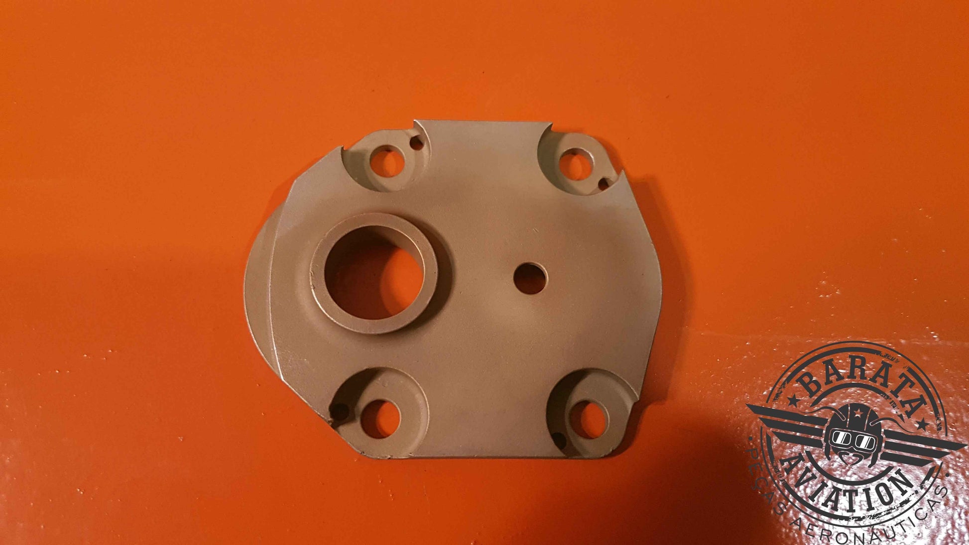 532470 Continental  R/H Oil Pump Cap