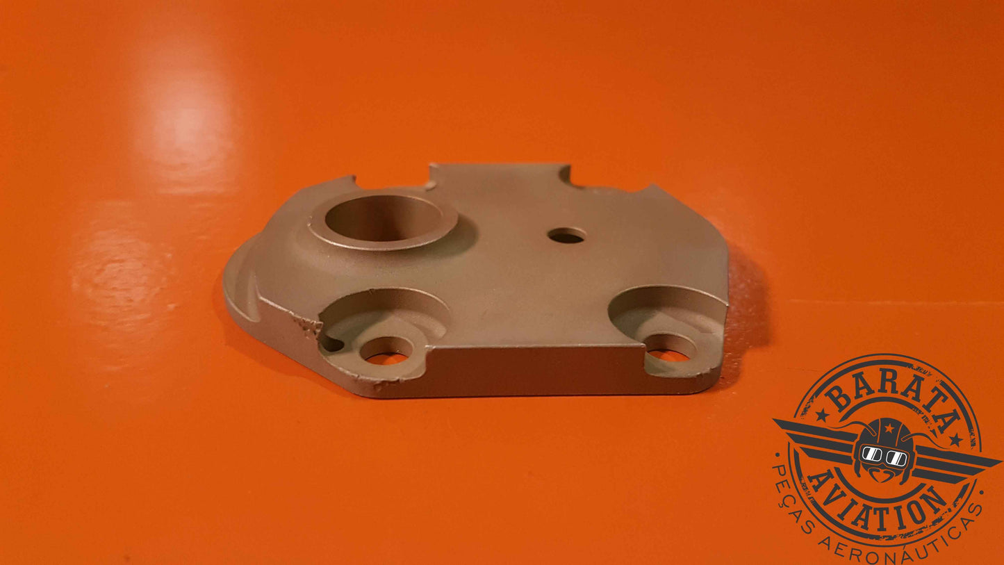 532470 Continental  R/H Oil Pump Cap