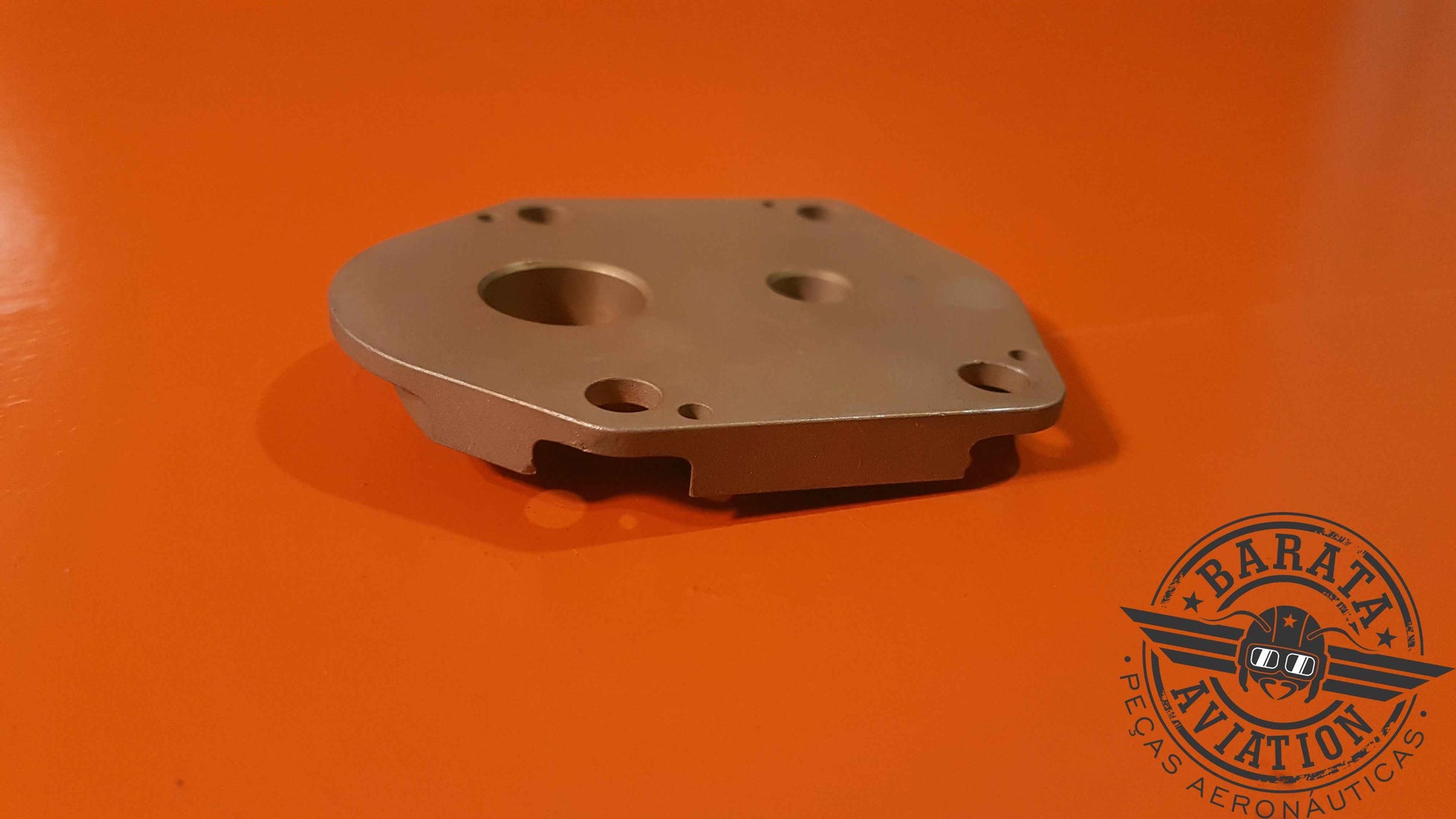 532470 Continental  R/H Oil Pump Cap