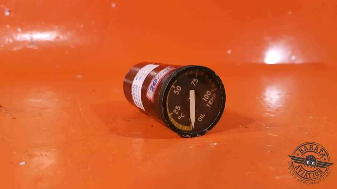 163B137  Lewis Oil Temp Indicator
