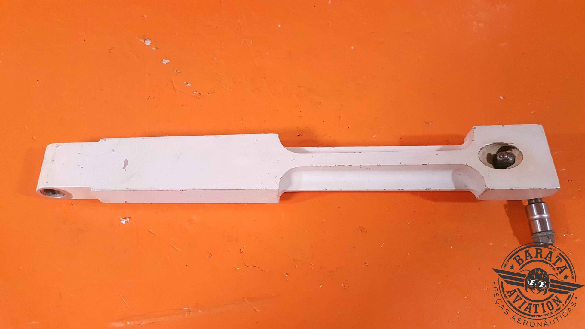 002-820017-1   Beech Nose Gear Retract Drag Leg