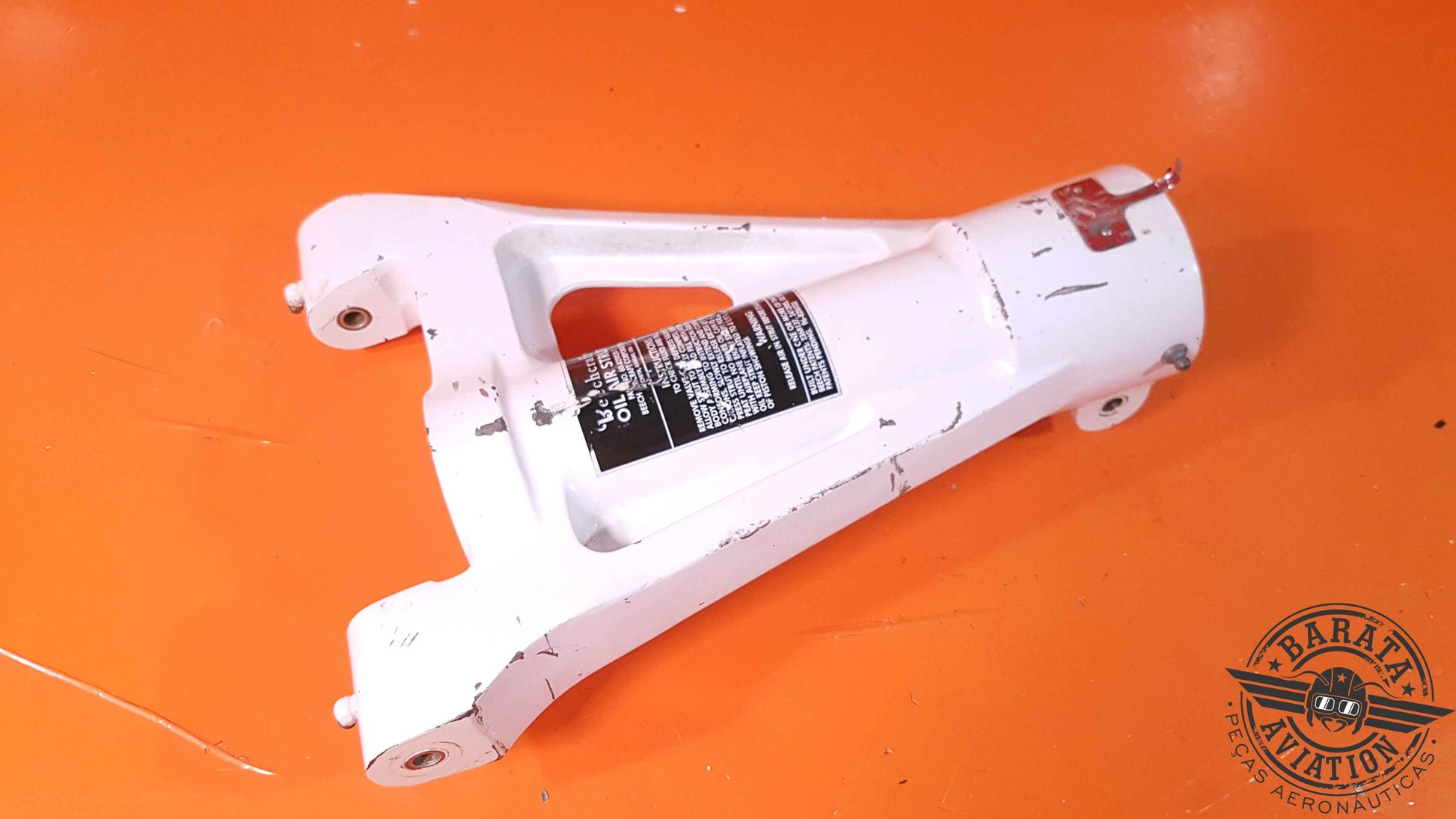 96-820029-3   Beech Nose Landing Gear Brace Trunnion Assy