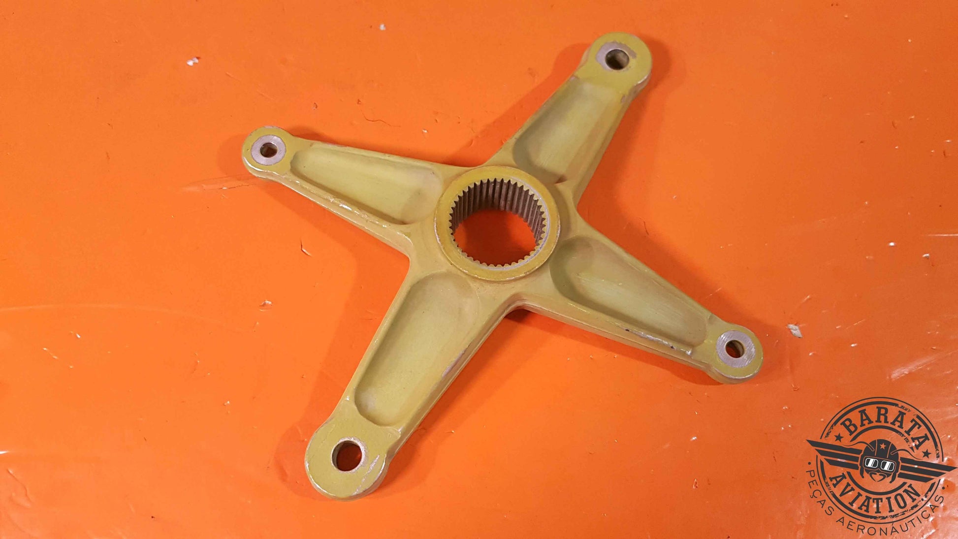 45-810090 Beech Arm-Main Gear Actuator Retract