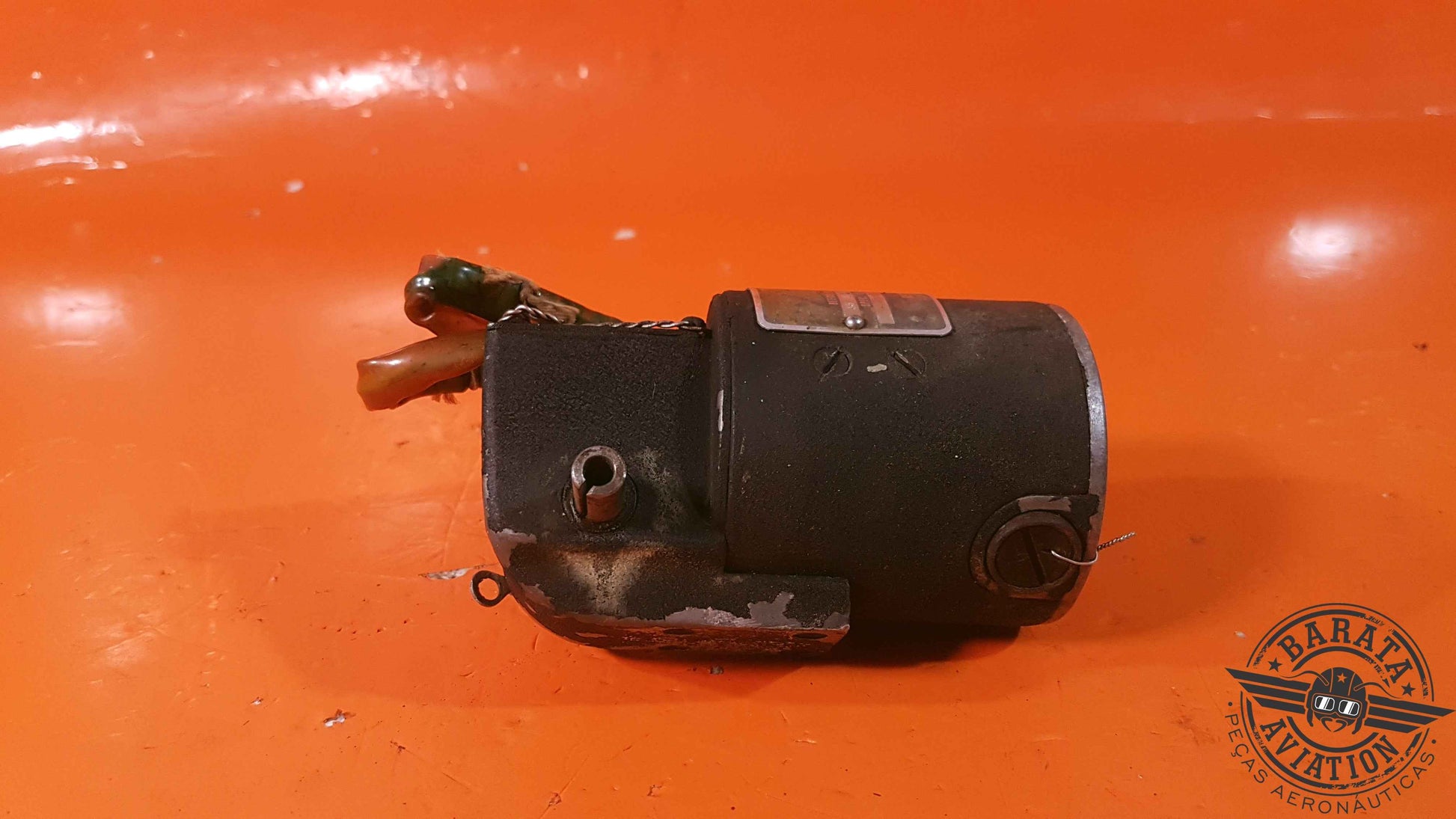 35-521225   Beechcraft  Flap Motor