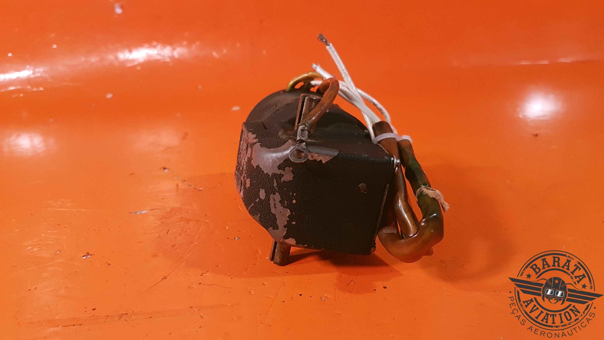 35-521225   Beechcraft  Flap Motor