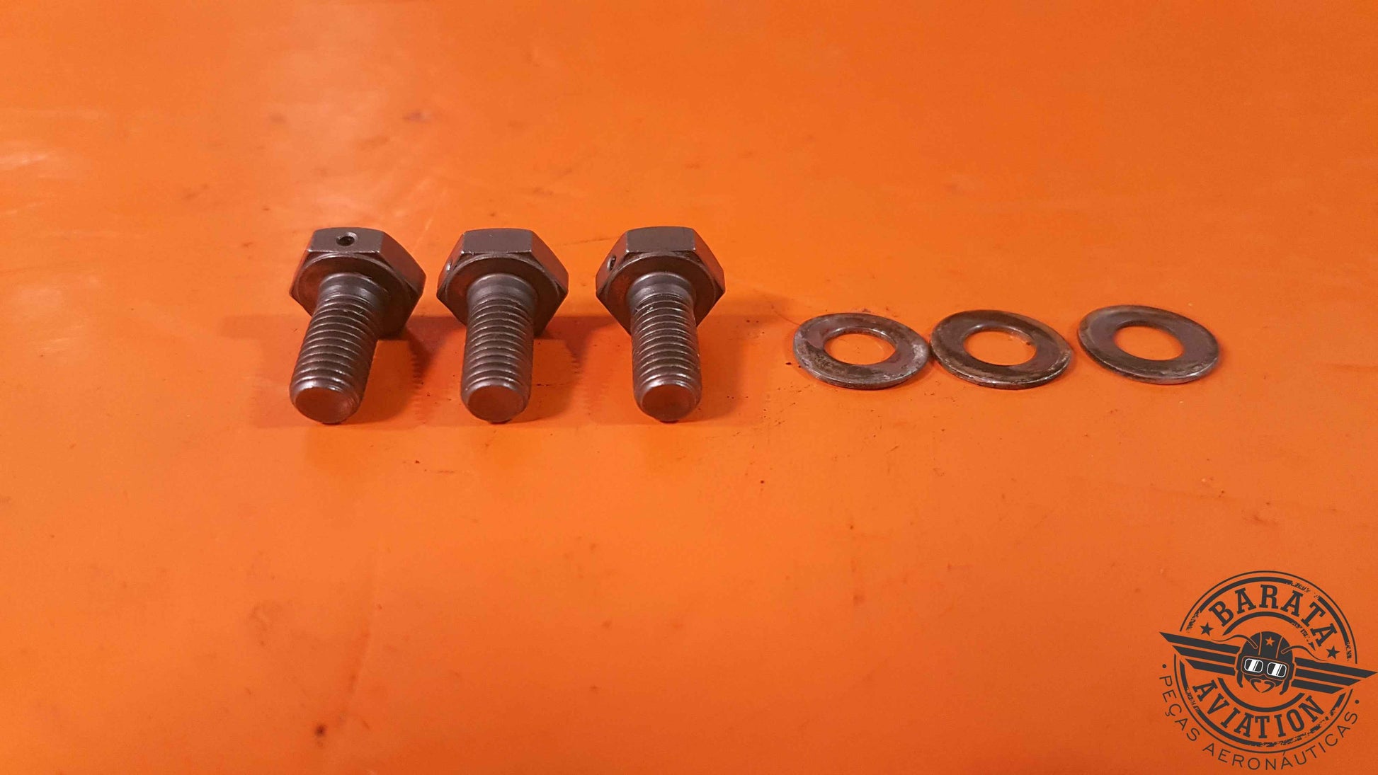 96-820018   Nose Gear Strut Housing Retainer Upper