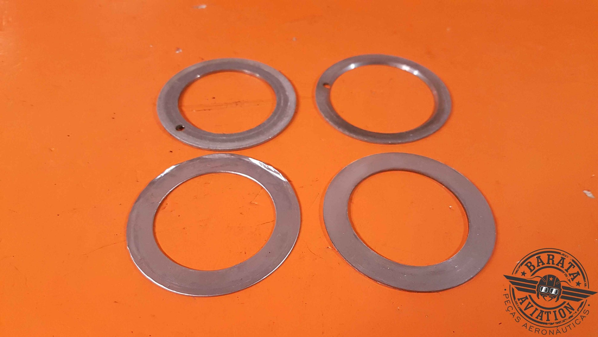 96-820018   Nose Gear Strut Housing Retainer Upper