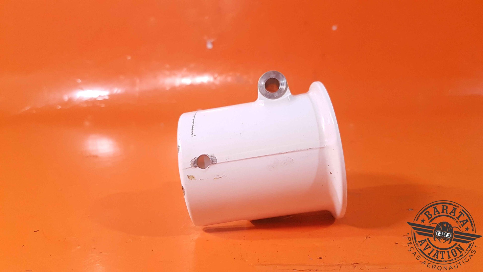 96-820018   Nose Gear Strut Housing Retainer Upper