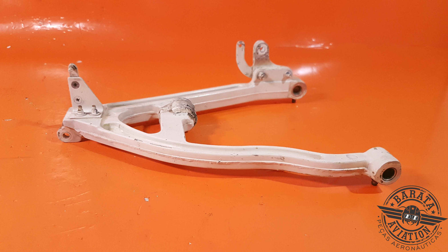 95-824019  Beech Nose Gear Brace Assy