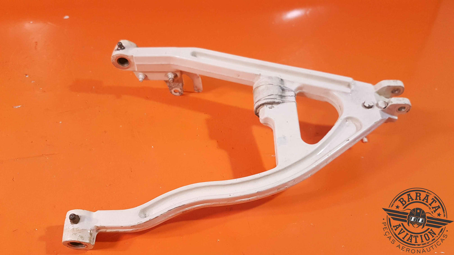 95-824019  Beech Nose Gear Brace Assy