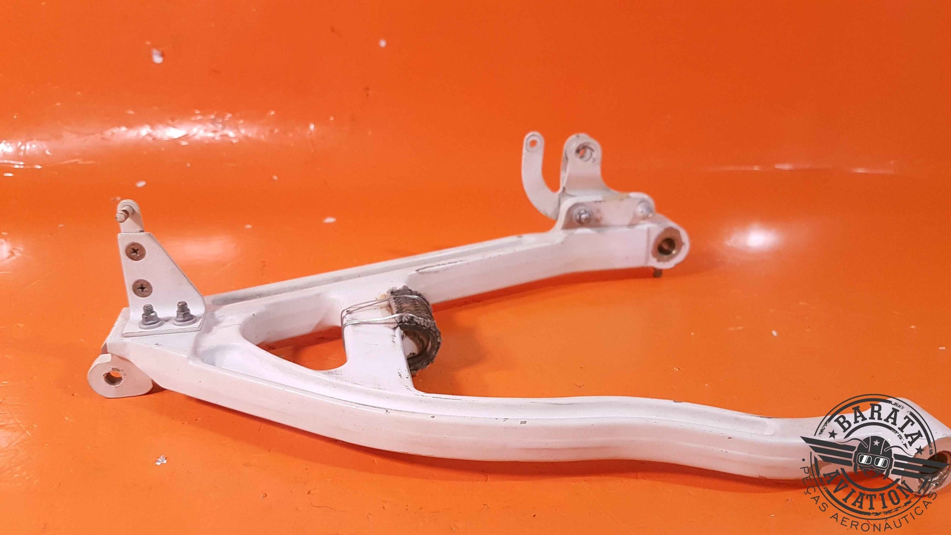 95-824019 Beech Nose Gear Drag Brace Assembly