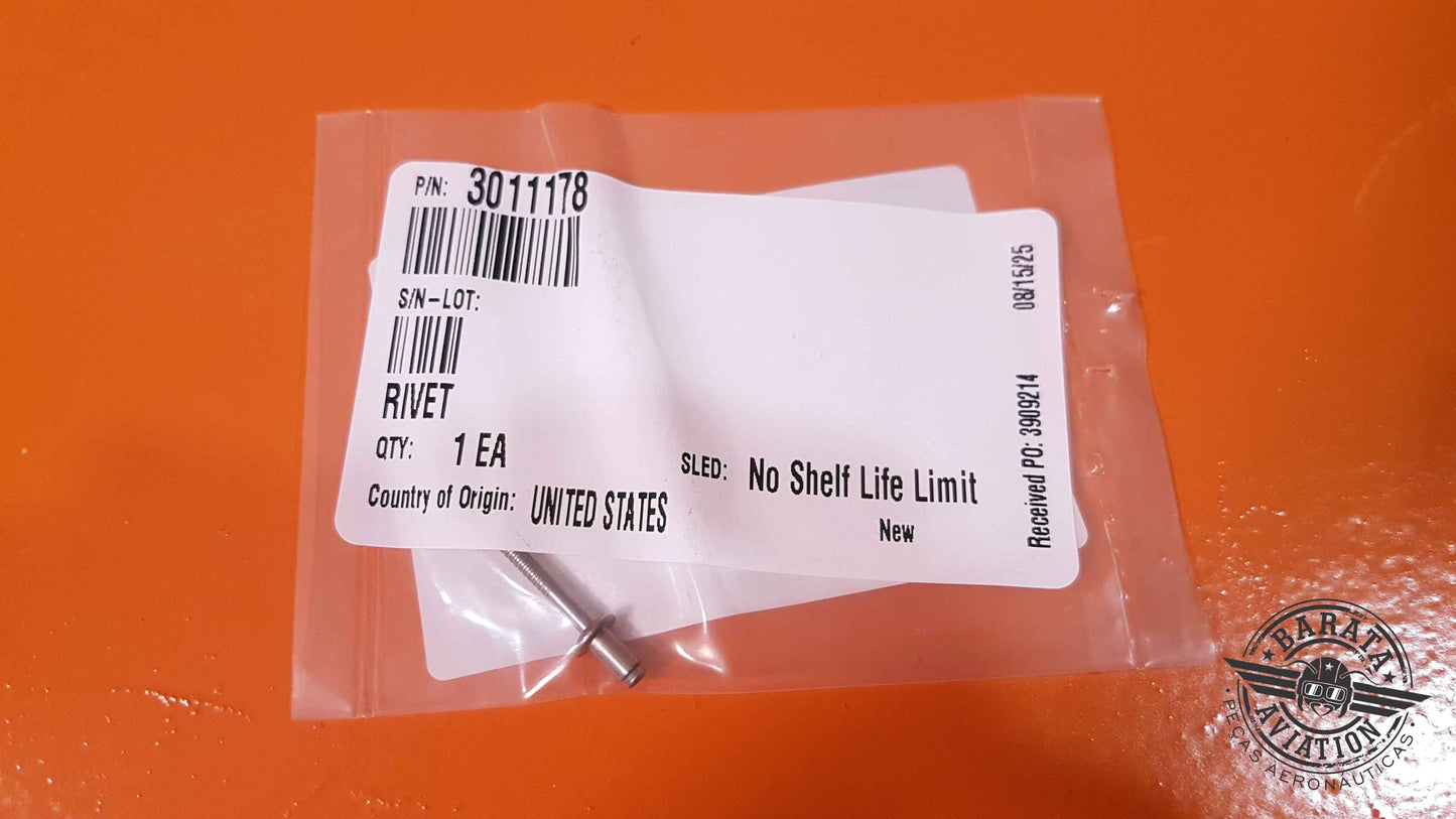 3011178  Pratt &  Whitney Rivet - New