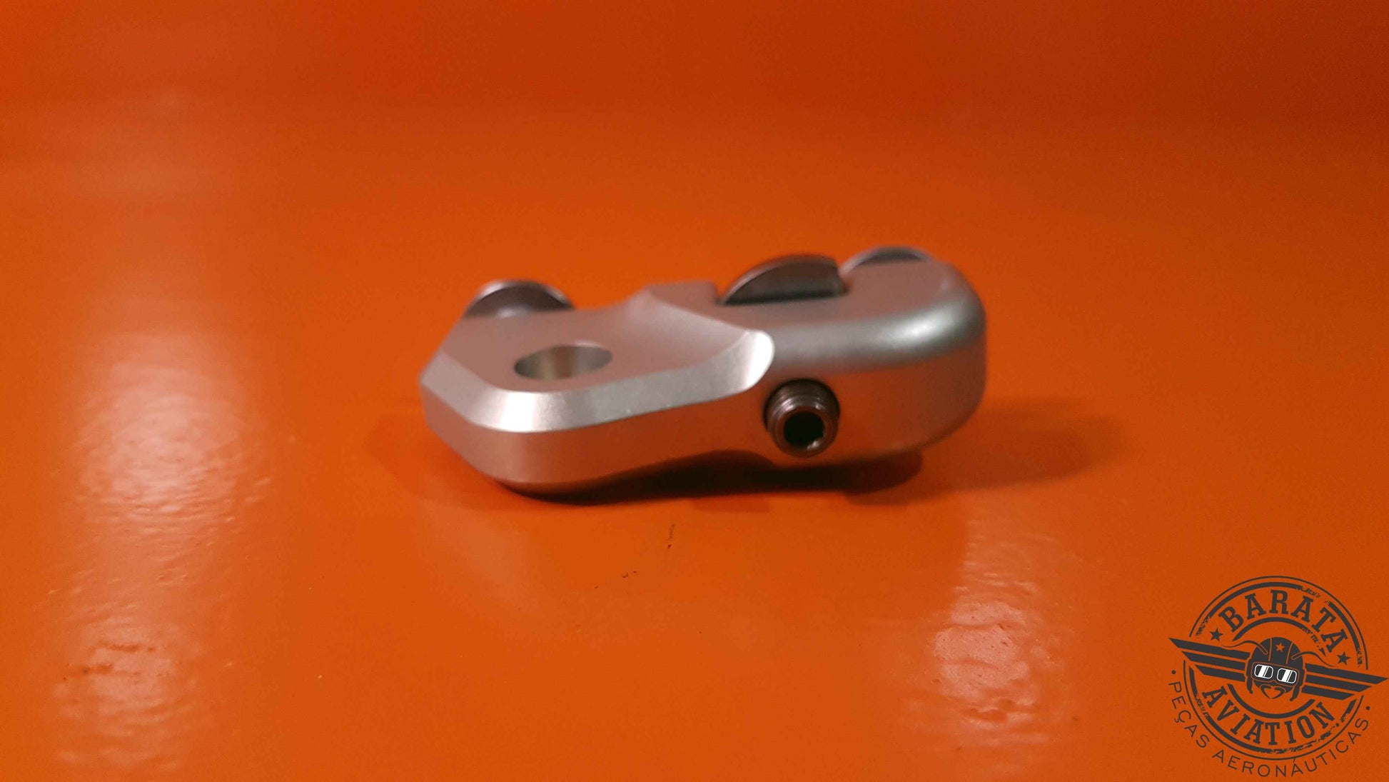 881278-429 Aeroworks Track FTG Assy - Novo