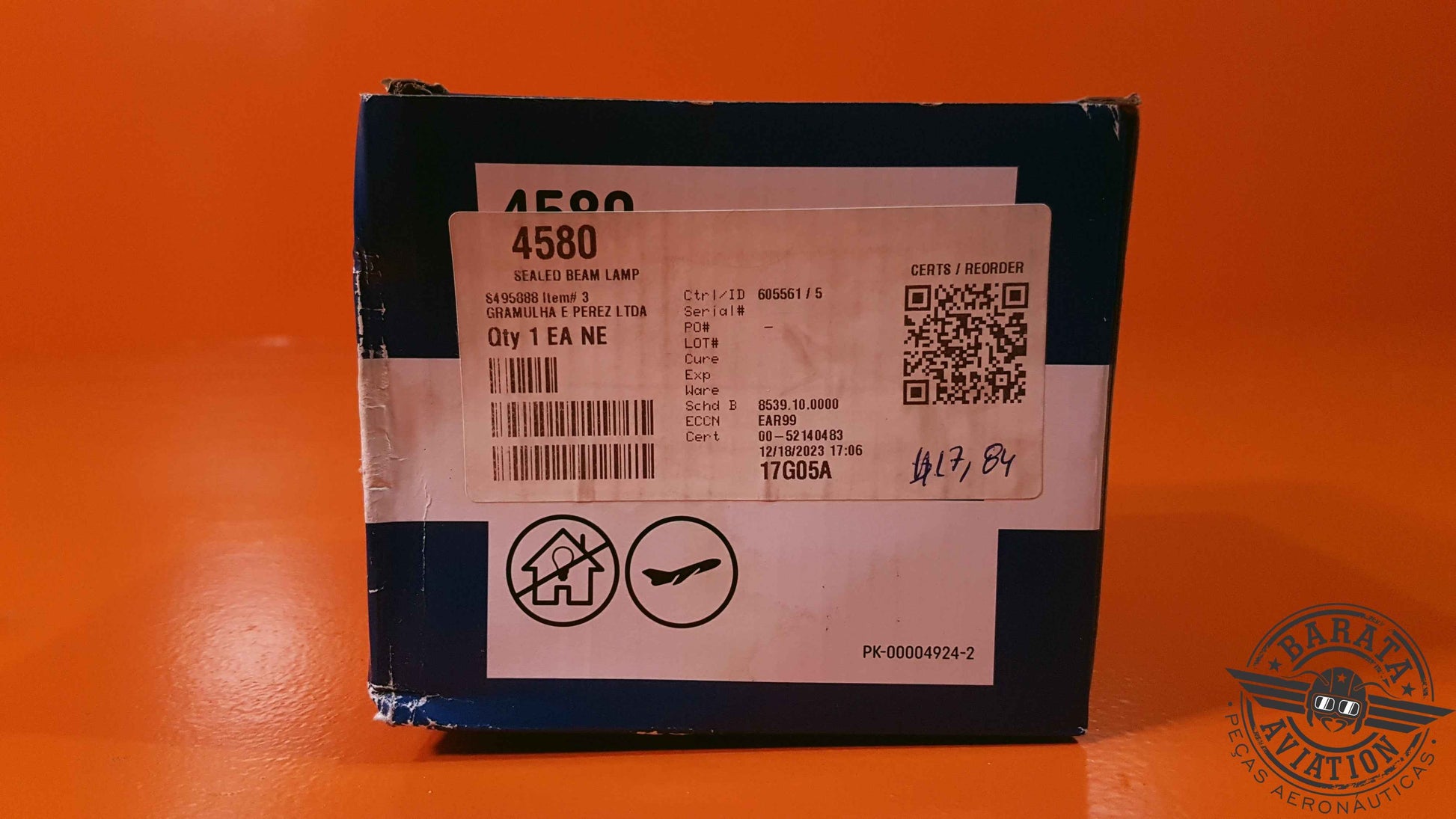 4580   G&E  All Glass Sealed Beam Lamp - Novo