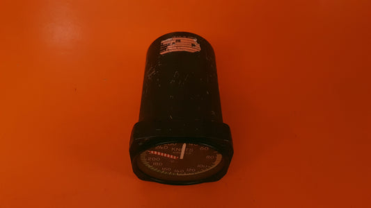 8030-B168 United Instruments Airspeed Indicator