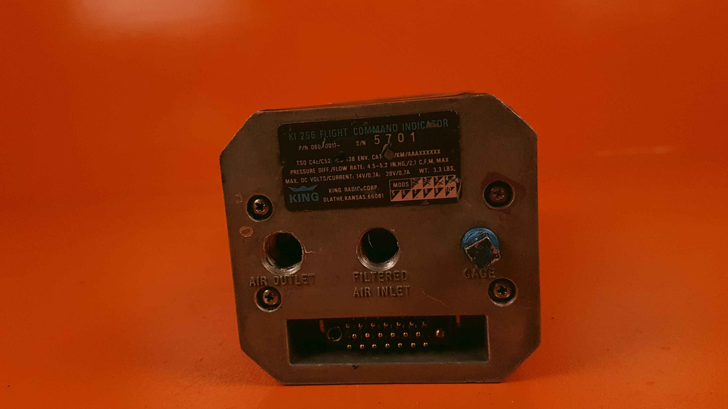 060-0017-00 King Flight Command Indicator