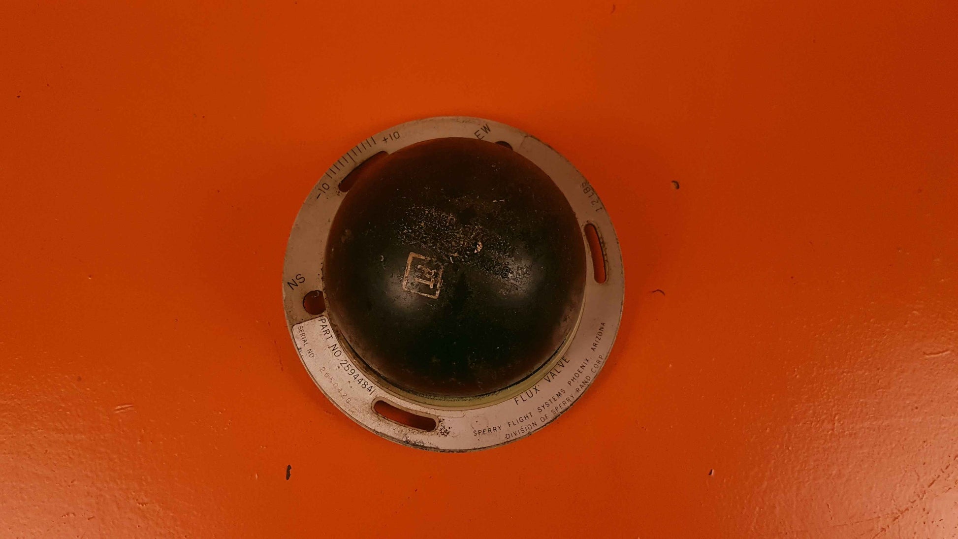 2594484 Sperry Flux Valve