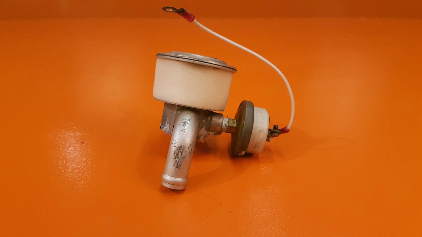 2H3-27 Airborne Vacuum Regulating Valve