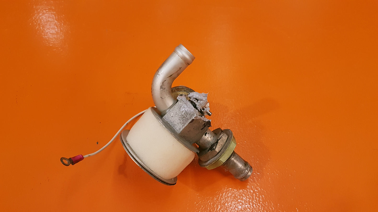 2H3-27 Airborne Vacuum Regulating Valve