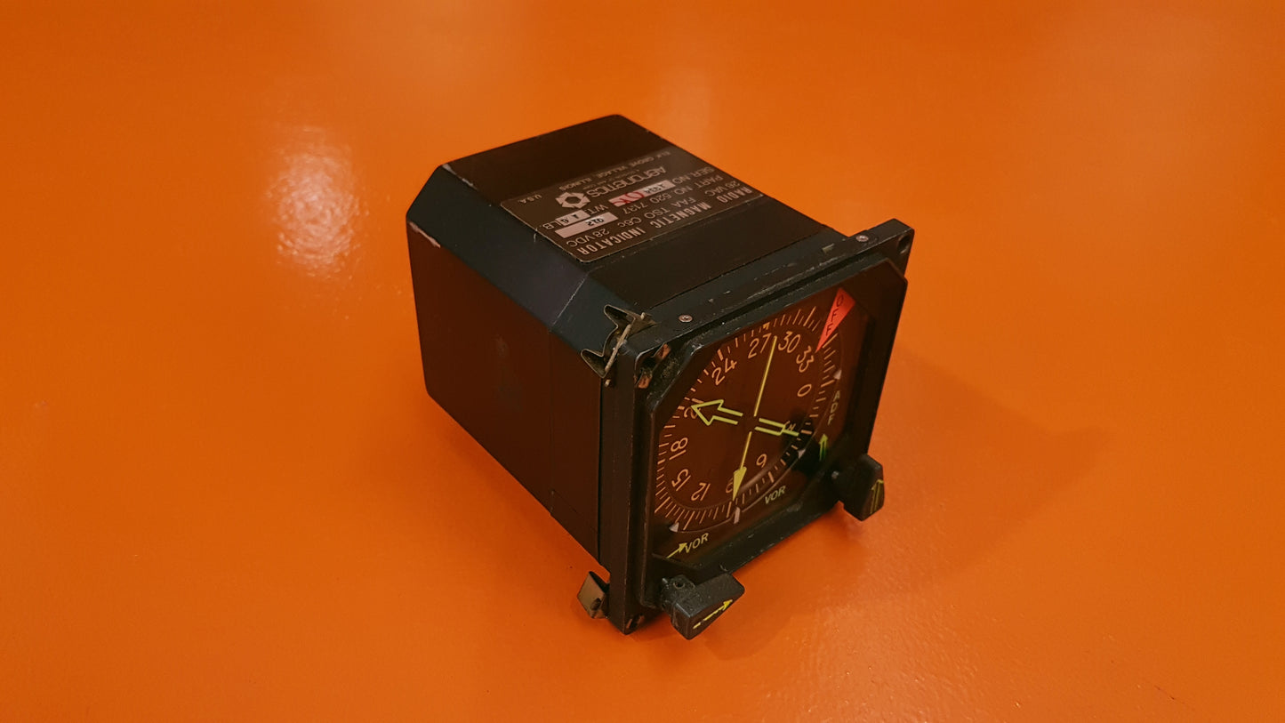 520-7137-012 Aeronetics Radio Magnetic Indicator Gauge