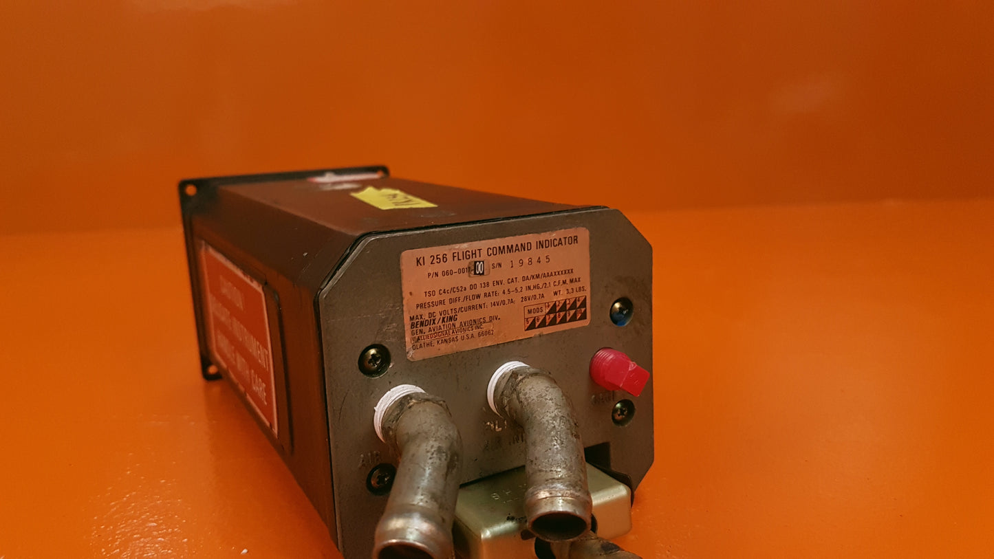 060-0017-00 Bendix/King KI256 Flight Command Indicator