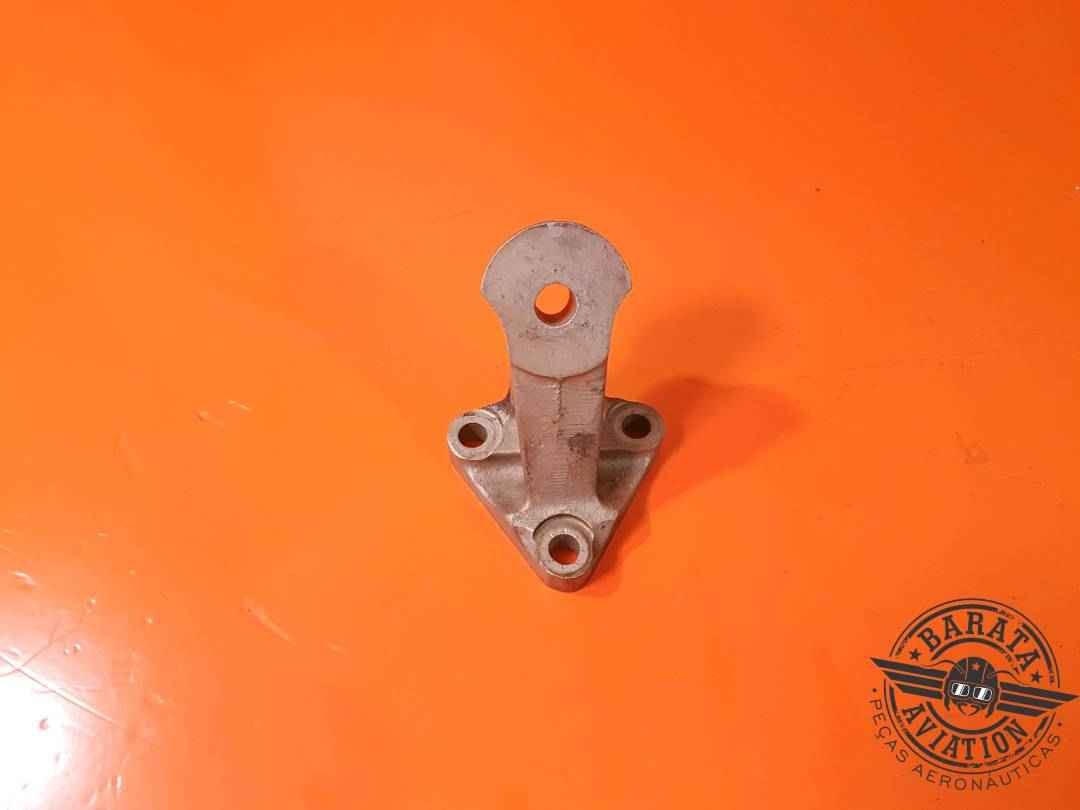 ENGINE MOUNT BRACKET  P/N: 626089