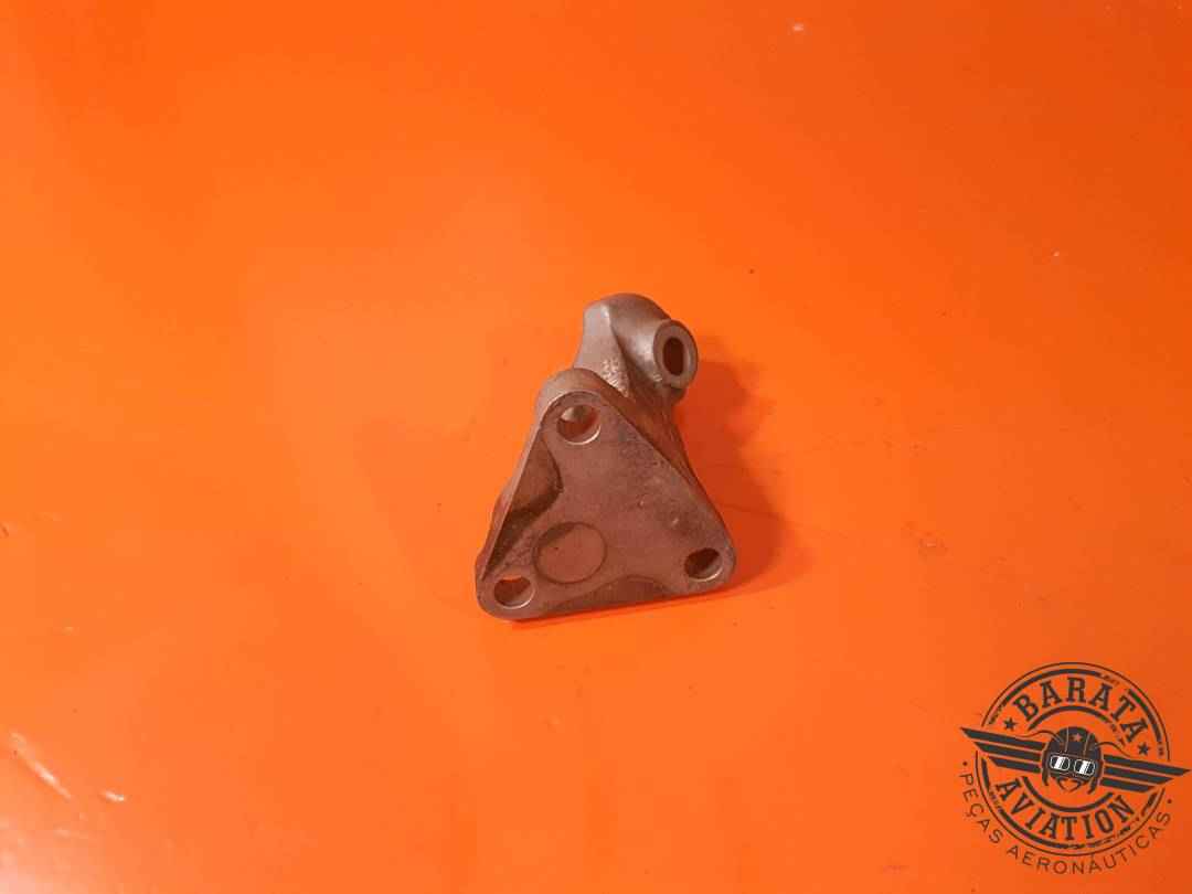 ENGINE MOUNT BRACKET  P/N: 626089