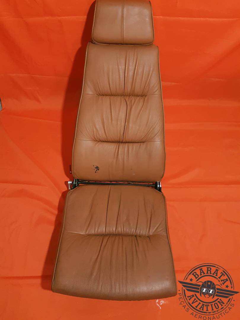 106-530056-2 Beech Baron 58 Seat Assembly R/H