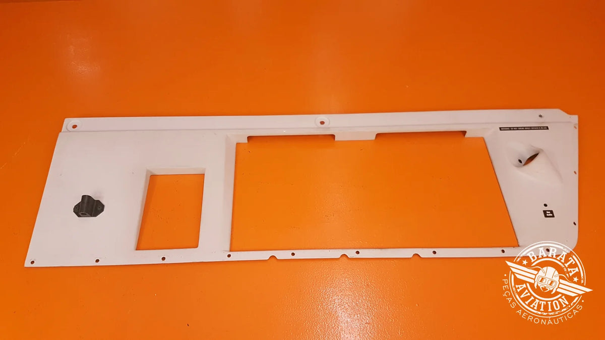 525.14.12.171 SIDEWALL PANEL MID- Left