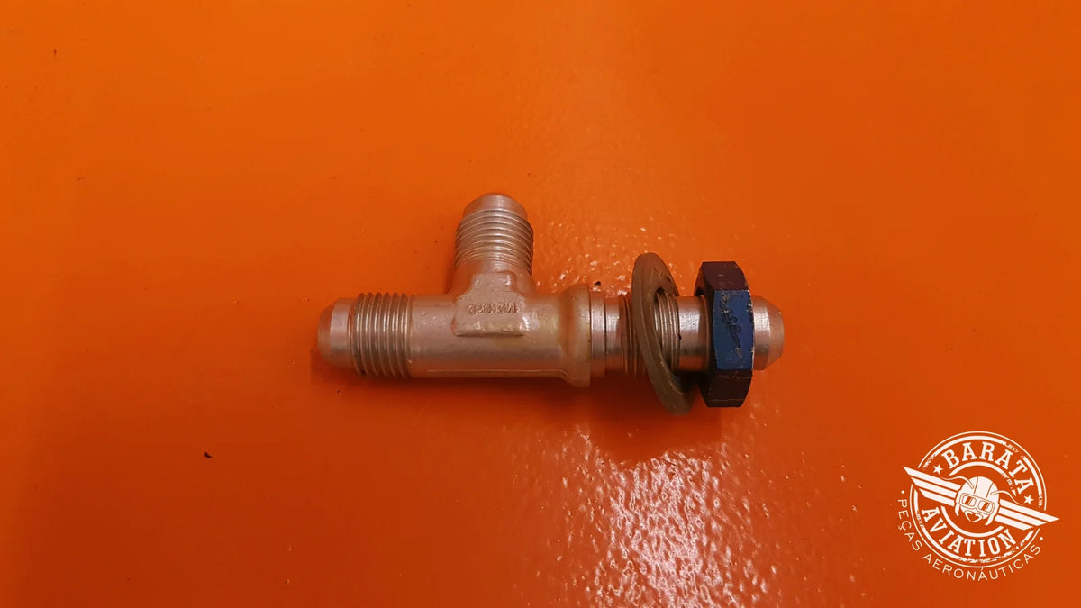 MS24390D6 Pilatus Al Flared Bulkhead Tube Tee