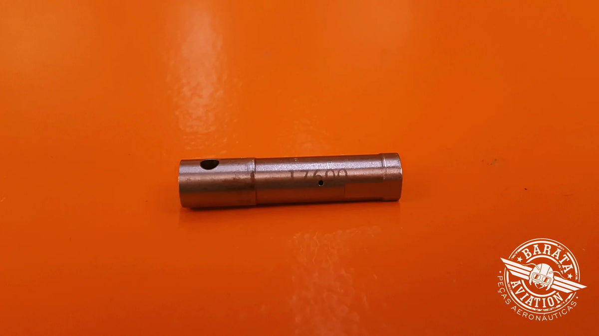 3013143 &nbsp;Pratt &amp; Whitney Second-stage Reduction Oil Nozzle