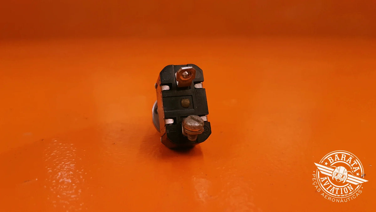 MS35058-22 Toggle Switch