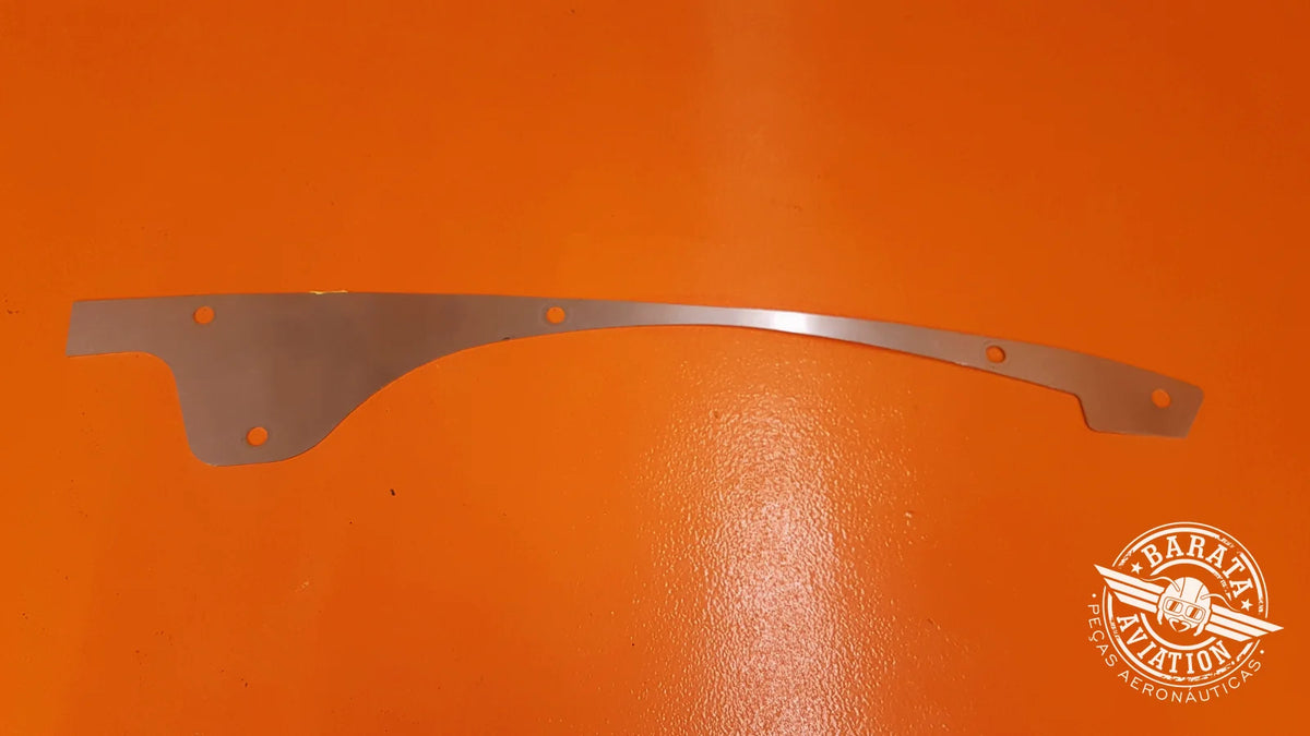 525.24.12.180 Pilatus Cargo Scuff Plate