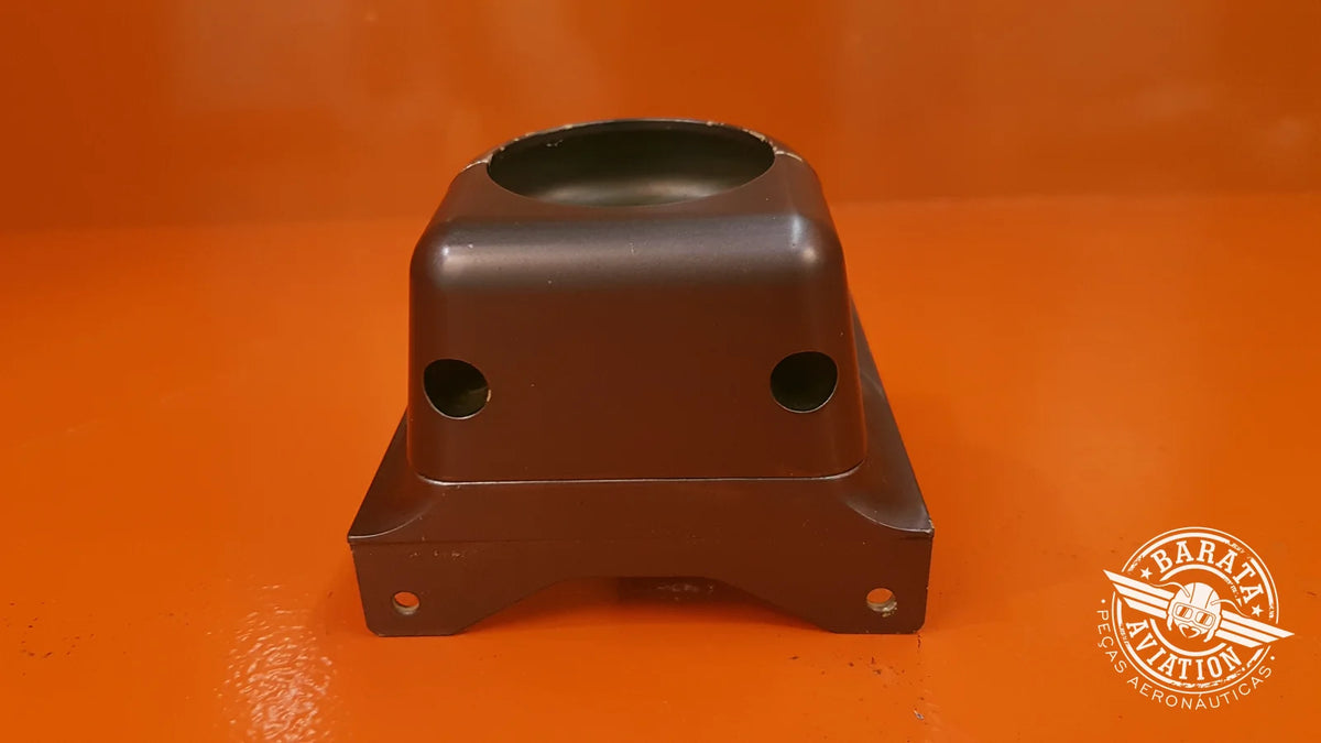 527.10.12.217 Pilatus Aileron System Lower Support